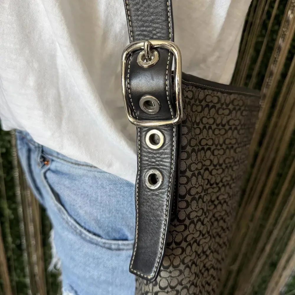 Coach Signature Canvas and Leather Crossbody Bag - Picture 5 of 6